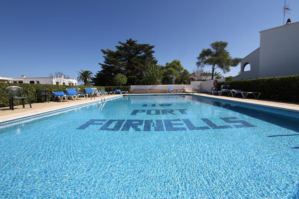 Hostal Port Fornells by null