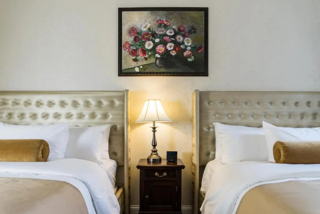 The Mount Vernon Grand Hotel - Chambres