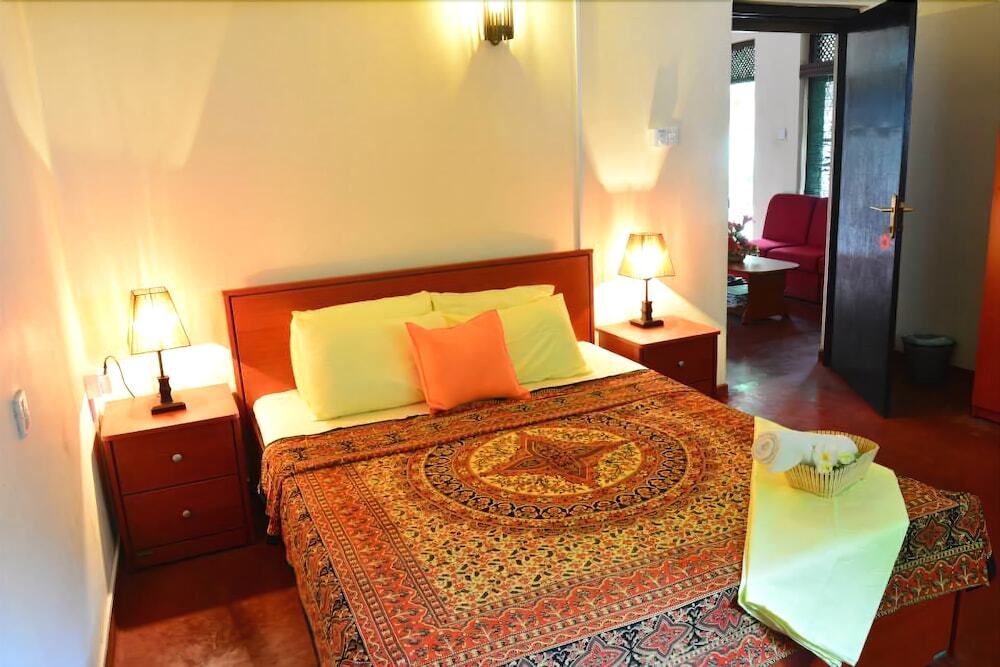Avon Hikkaduwa Guest House