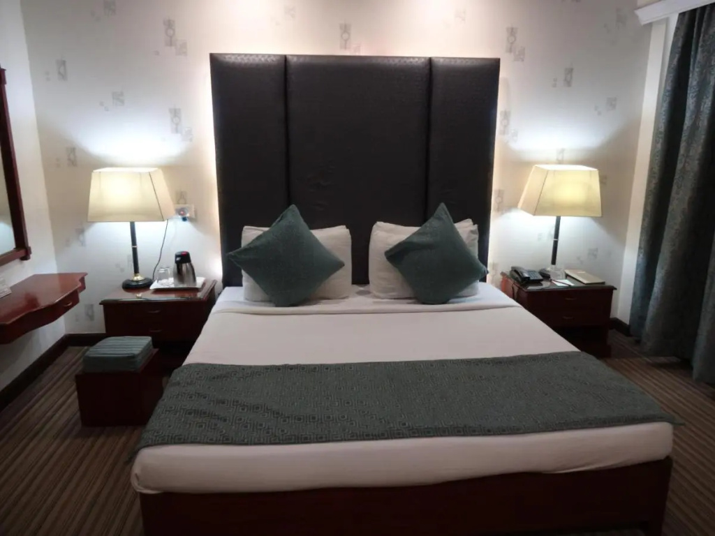Hotel Celebration - Raipur - Général