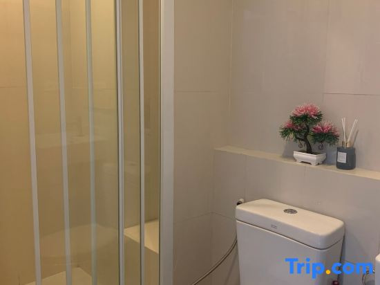 Modern studio for couples | The Base condominium
