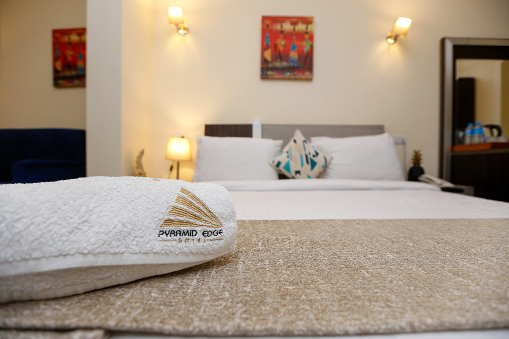 Pyramid Edge Hotel & Exclusive Pyramids View Rooftop — 5