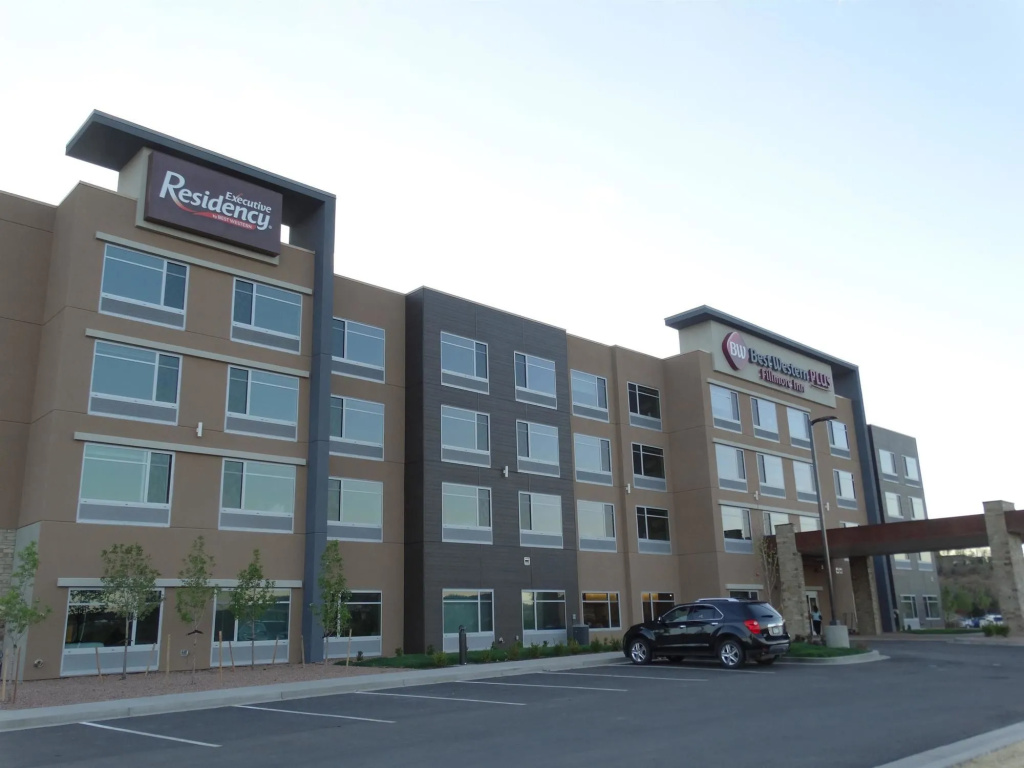 Best Western Plus Fillmore Inn & Suites