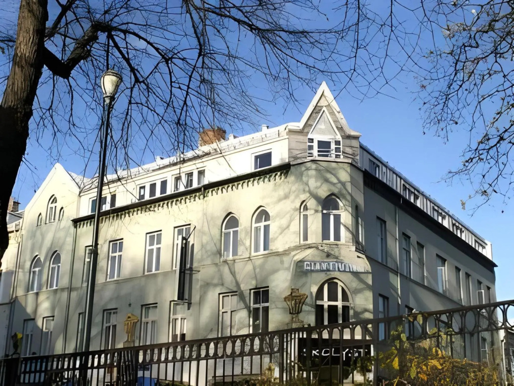 City Living Scholler