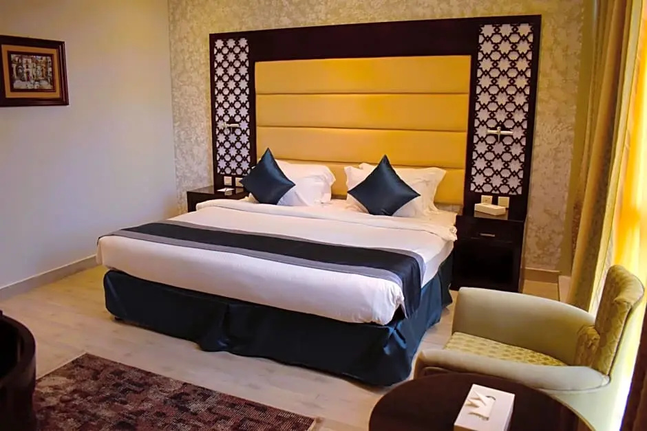 Double Junior Suite full double bed
