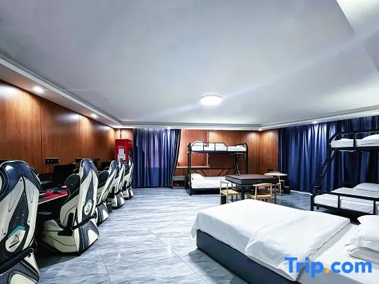 Bed in Dorm
