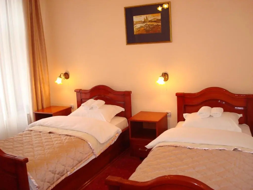 Standard Double room (twin beds)