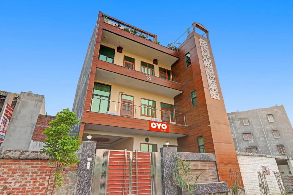 OYO Flagship 70182 Park Lake View