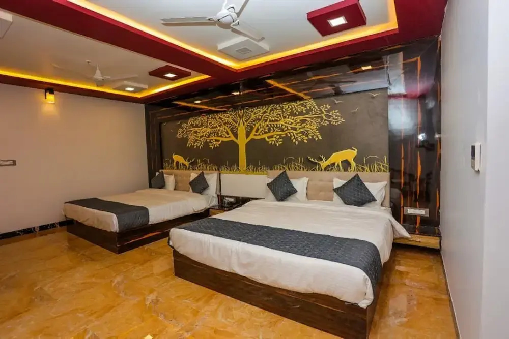 Premium Double room with balcony and with city view (full double bed)
