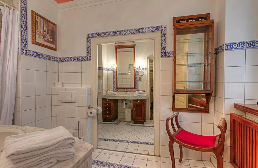 Hotel Orpha E Groayes Haus - Chambres