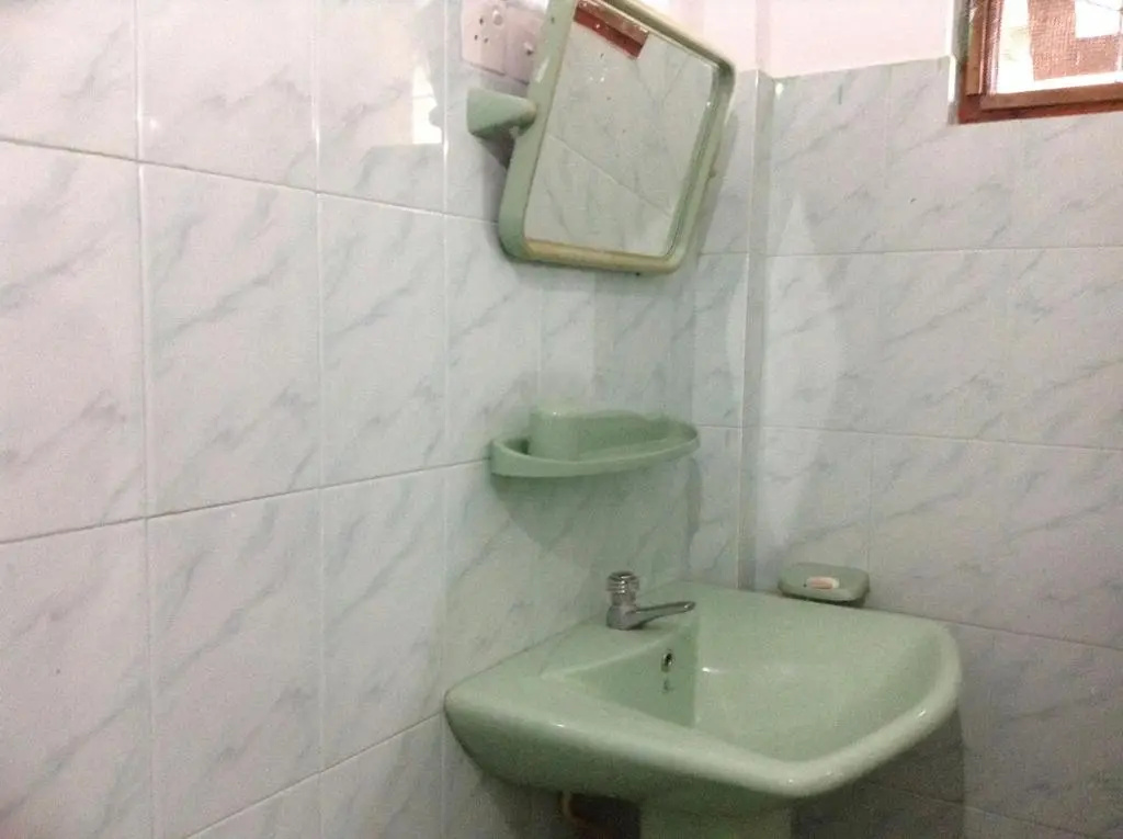 Standard Double room with balcony (full double bed)