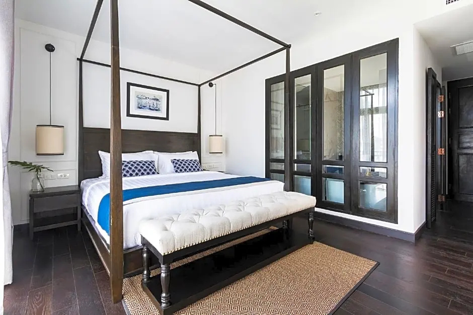 Superior room with balcony