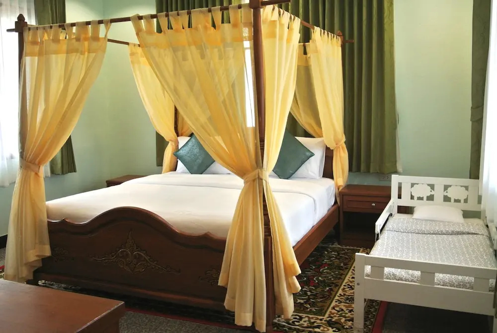 1 Bedroom Villa with balcony and with garden view