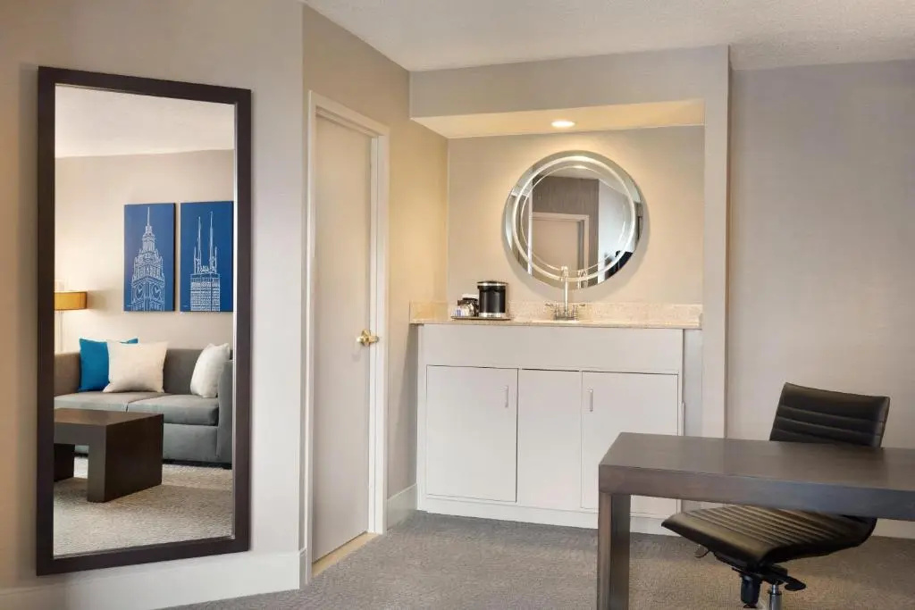 Hilton Chicago/Magnificent Mile Suites - Chambres