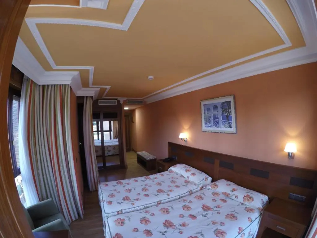Gran Hotel Liber & Spa - Chambres