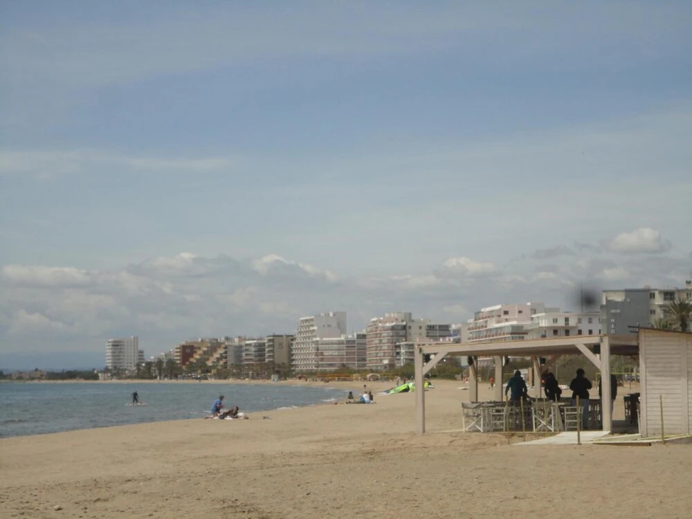 Beach & Waterfront