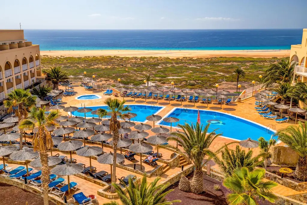 Beach & Waterfront