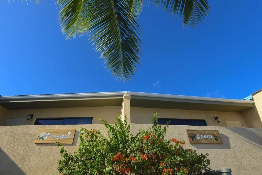 Lindbergh Bay Hotel and Villas