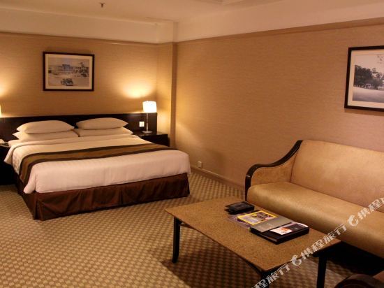 Pacific Regency Hotel Suites