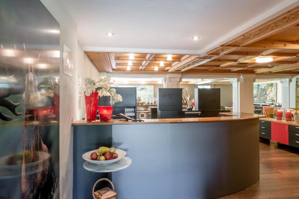Hotel Cervus St. Moritz by null
