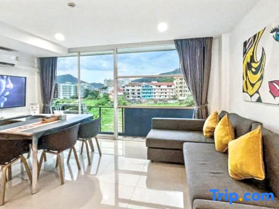Kris - Modern Spacious 2 Bedrooms Condo With Pool