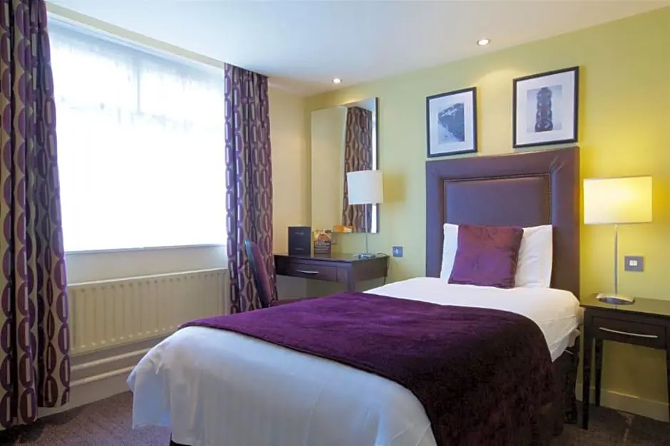 Manchester Airport Stanley Hotel by Belvilla - Chambres