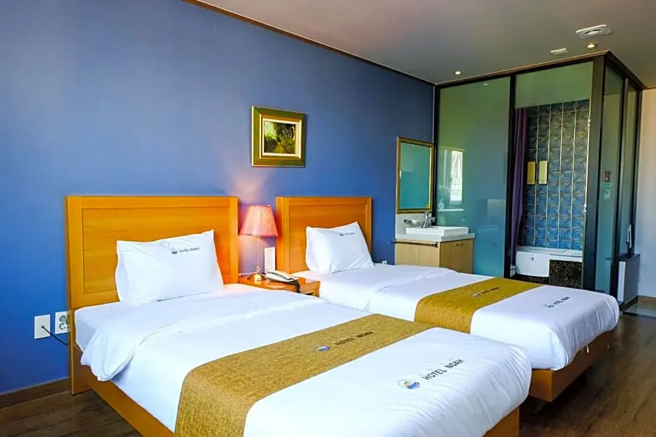 Standard Double room (twin beds)