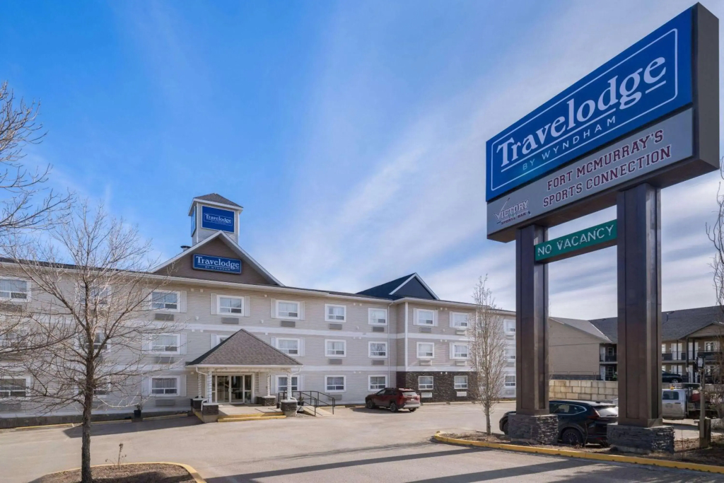 Travelodge by Wyndham Fort McMurray - фото 40