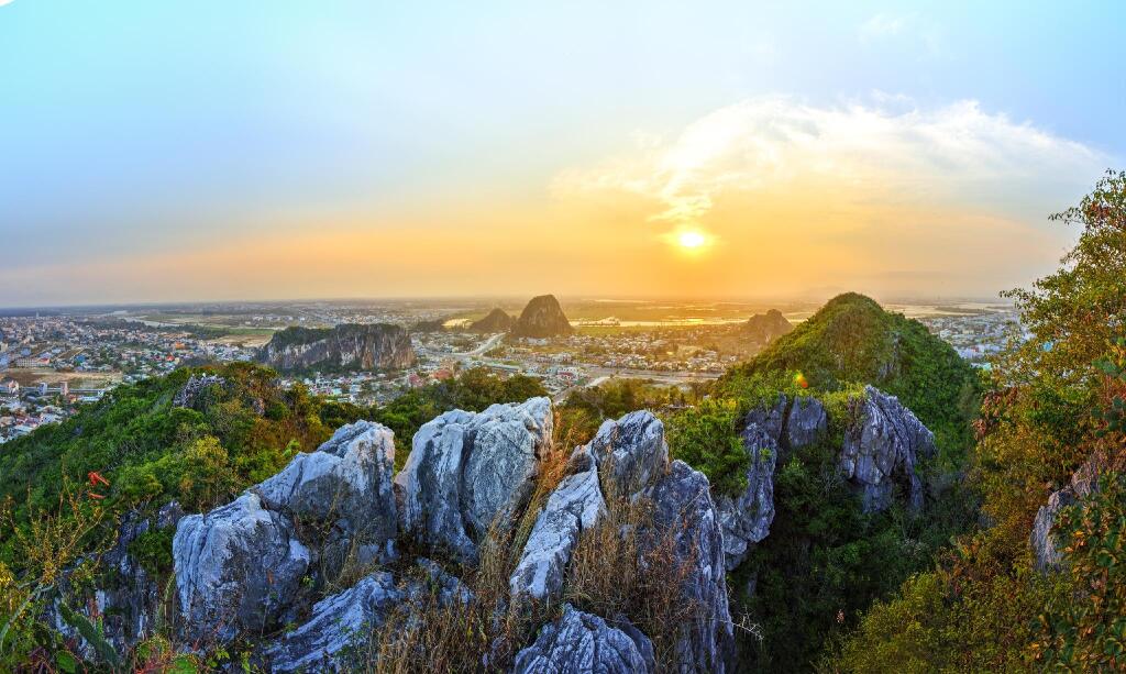 Monarque Hotel Danang