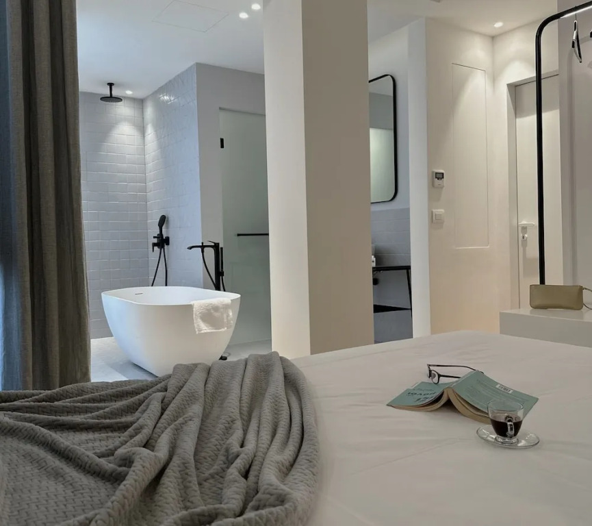 Aionion Residences by K&K