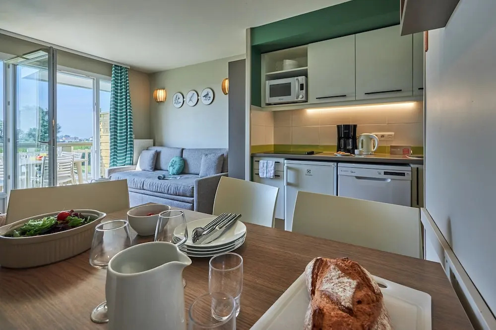 Afficher la photo 6 — Normandy Coastal Apartment for 5