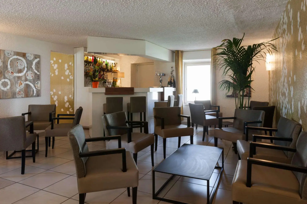 Premium Single room with balcony