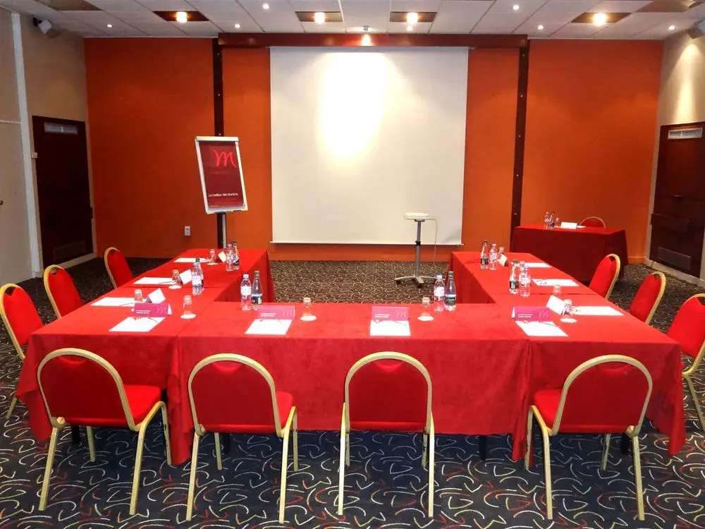 Hotel Mercure Saint-Etienne Parc de l Europe - Général