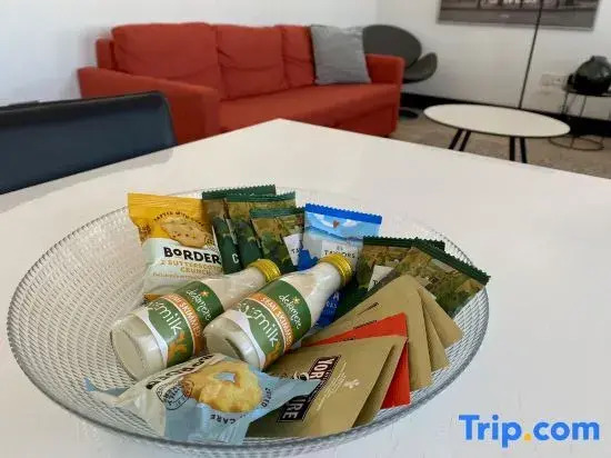 Коттедж в 7VH Virginia House, 31 Bloomsbury Way by City Living London
