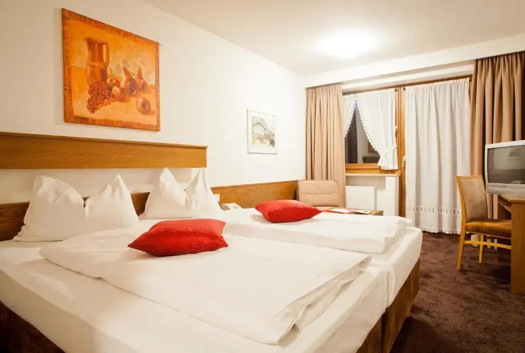 Hotel Gasthof Mitteregger - Chambres