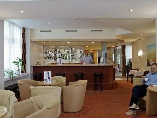 Hotel Promenade - 4