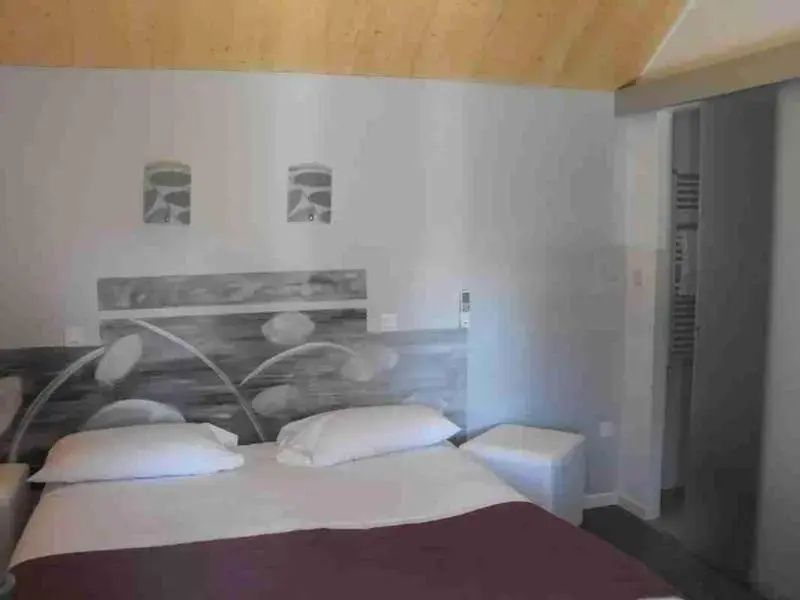 Logis Hôtel les Capucins - Chambres