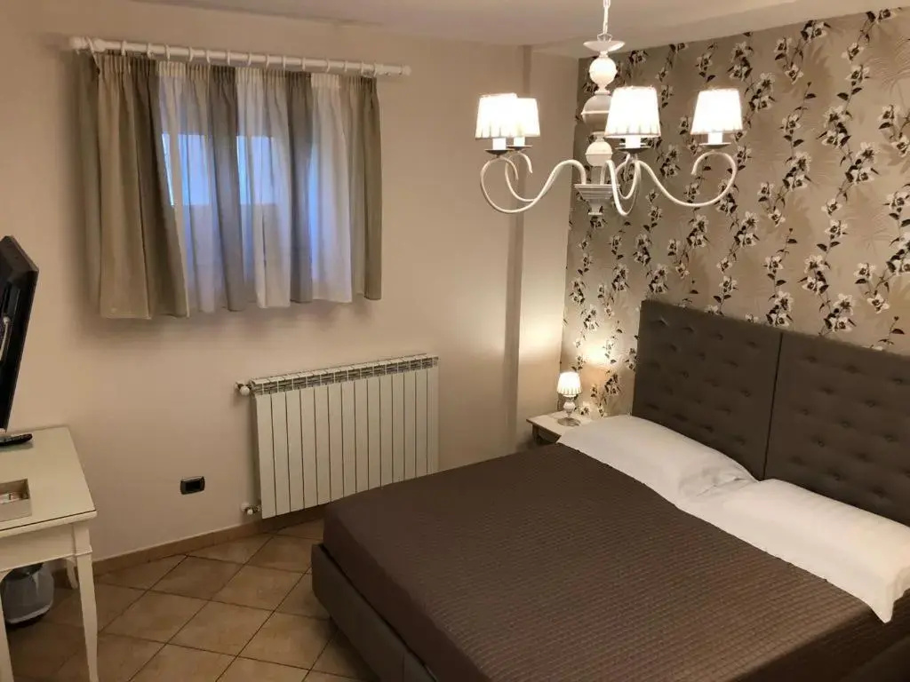 Standard Double room (full double bed)