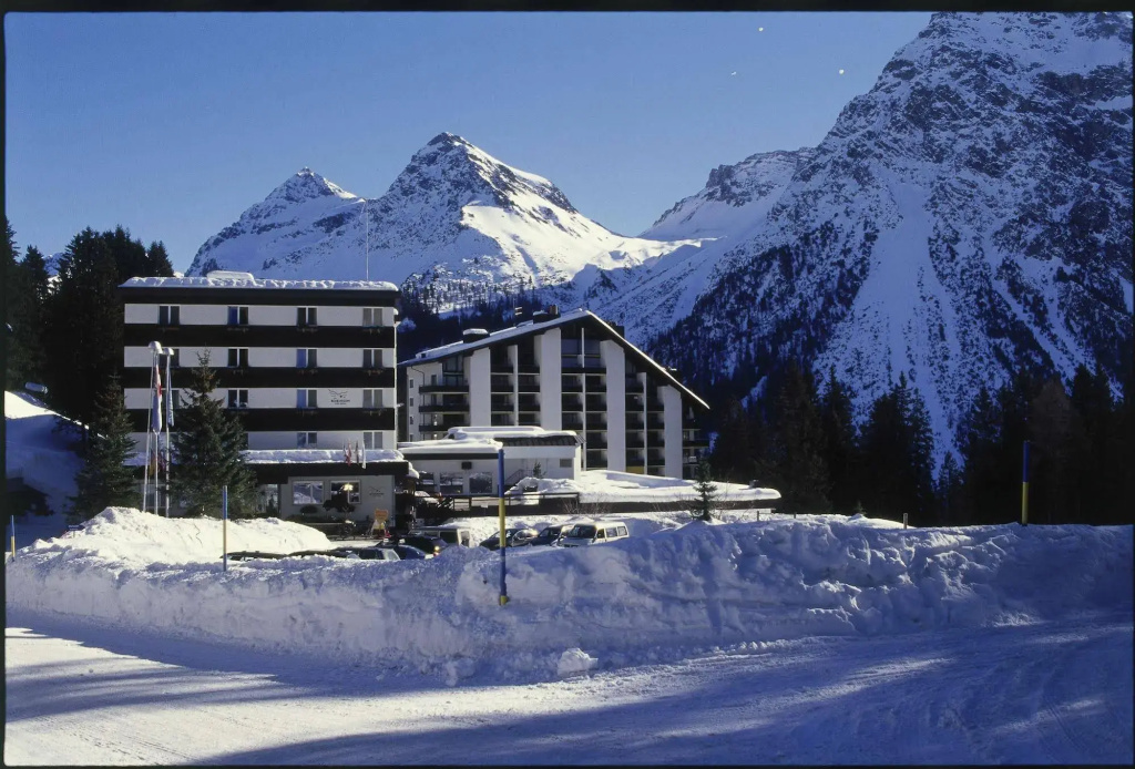 Arosa Alpine Club - Adults Only