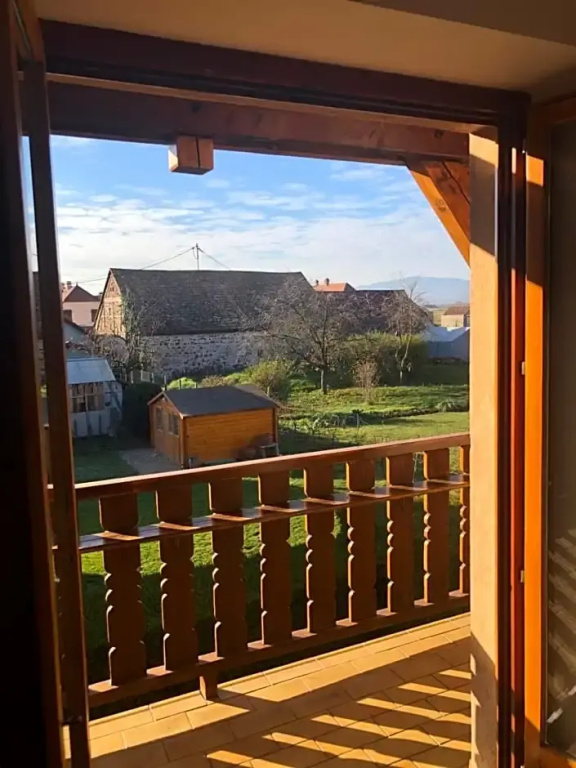Balcony & Terrace