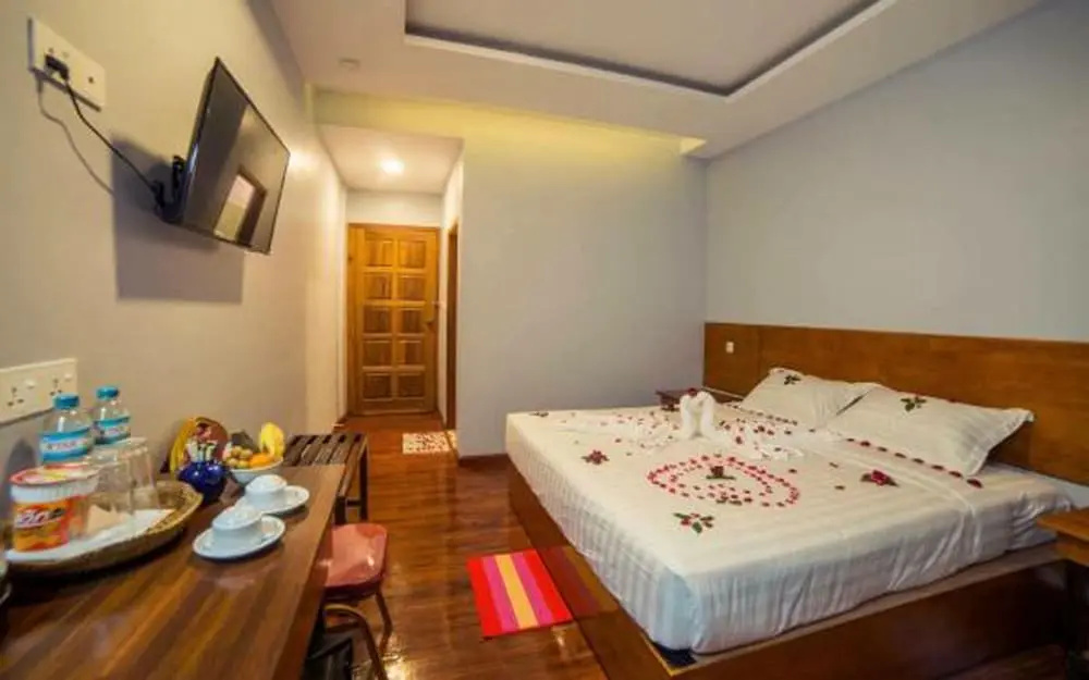 Bagan Hmwe Hotel - Chambres