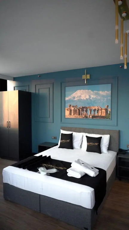 Luxury room