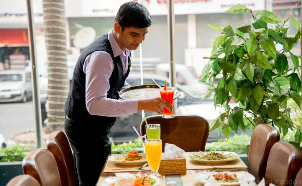 City Hotel Yangon - Général