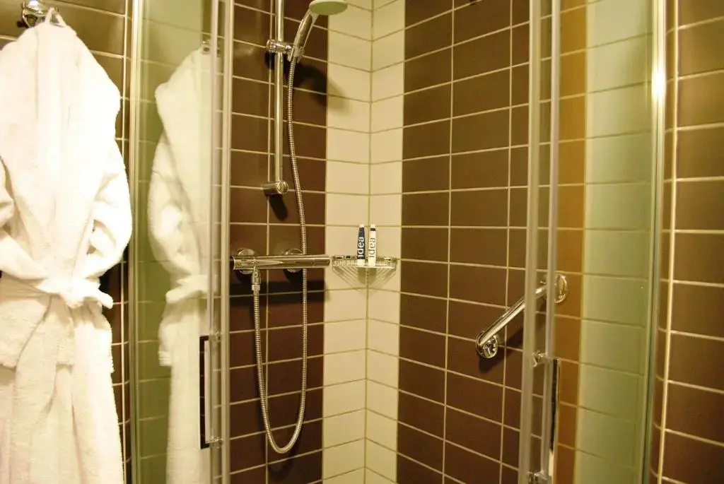 Idea Hotel Plus Savona - Chambres