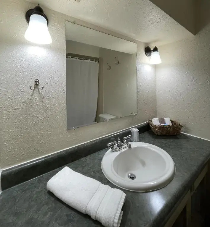 Standard Quadruple room with mountain view