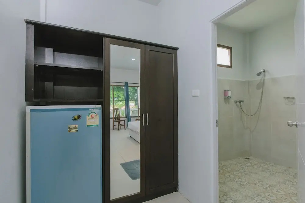 Бунгало с балконом в Kataonsea Bungalows