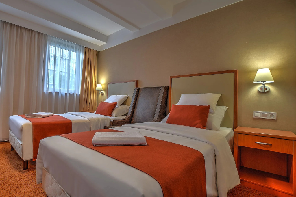Отель Anna Hotel Budapest в Будапеште