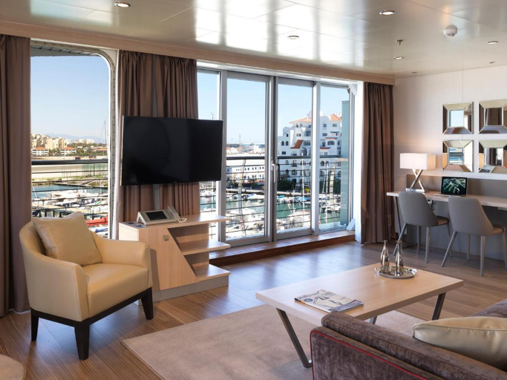 Hotel photo 30