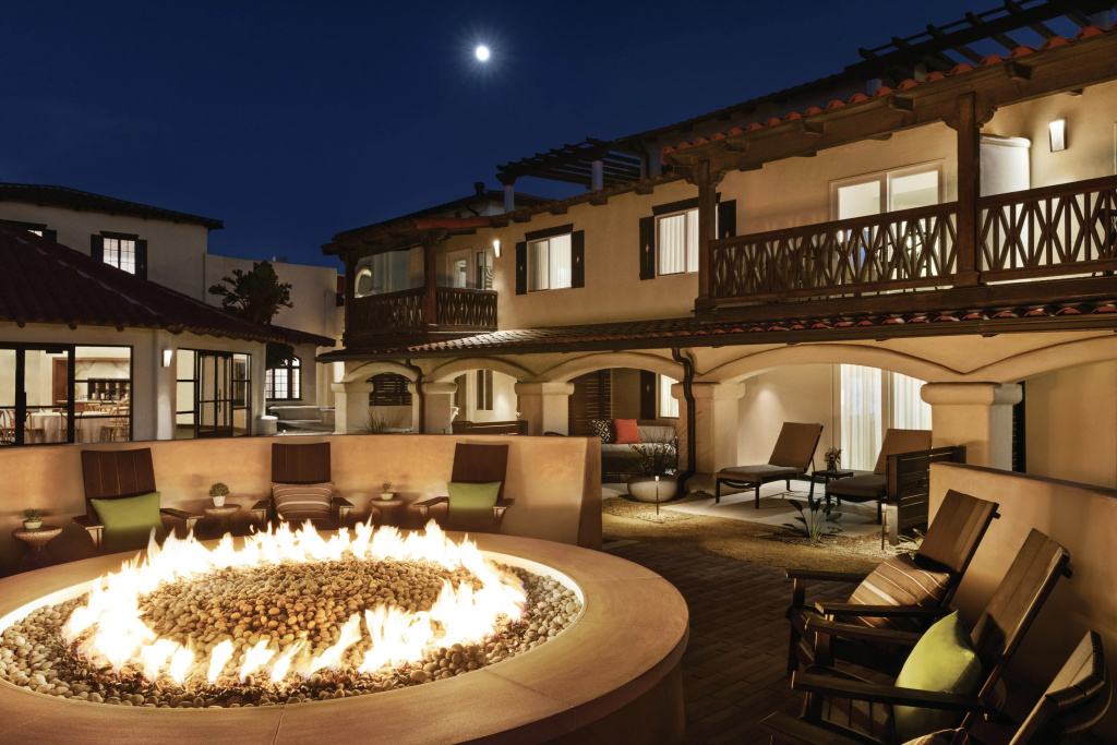 Zachari Dunes on Mandalay Beach, Curio Collection by Hilton