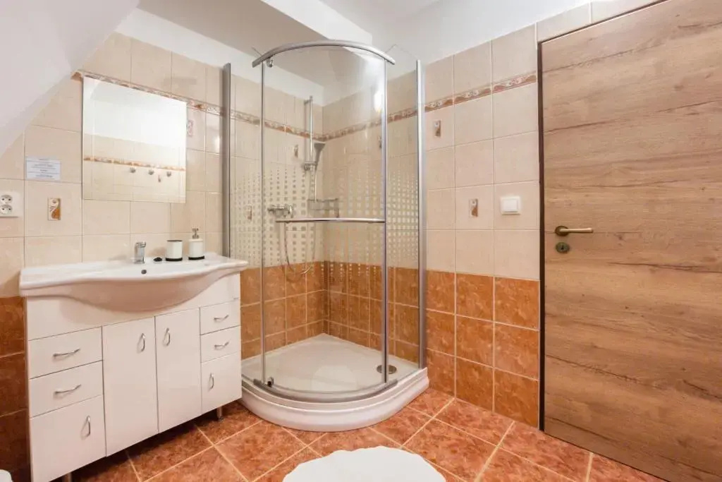 Hotel Konopiste Nova Myslivna - Chambres